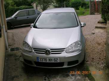 Фотоий: надувательство автомобили VOLKSWAGEN - Golf