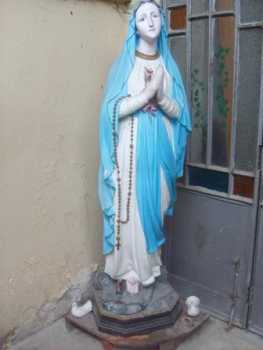 Фотоий: надувательство скульптуры гипсолит - MADONNA DI LOURDES