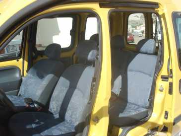Фотоий: надувательство автомобили RENAULT - Kangoo