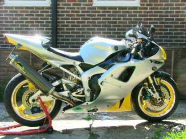 Фотоий: надувательство мотовелосипеды 1000 cc - YAMAHA - YZF R THUNDERACE