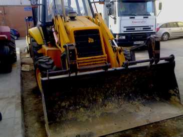 Фотоий: надувательство автомобили RETRO MIXTA - JCB 4X4