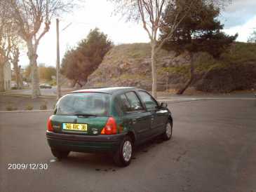 Фотоий: надувательство автомобили RENAULT - Clio