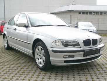 Фотоий: надувательство автомобили BMW - Série 3 Compact