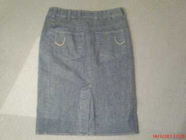 Фотоий: надувательство одежда женщины - H ET M - JUPE EN JEANS HM TAILLE 42