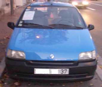 Фотоий: надувательство автомобили RENAULT - Clio
