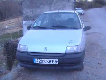 Фотоий: надувательство автомобили RENAULT - Clio