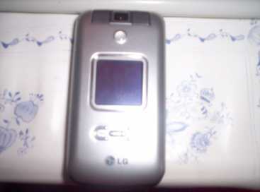 Фотоий: надувательство телефоны клетки LG - LG L600V