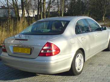 Фотоий: надувательство автомобили MERCEDES - Classe E