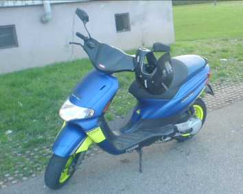 Фотоий: надувательство Scooters 50 cc - DERBI - ATLANTIS