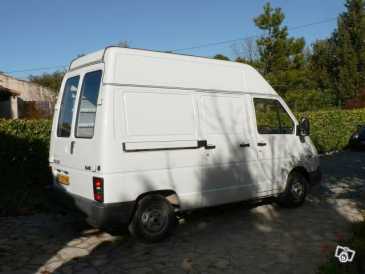 Фотоий: надувательство машины RENAULT - TRAFIC