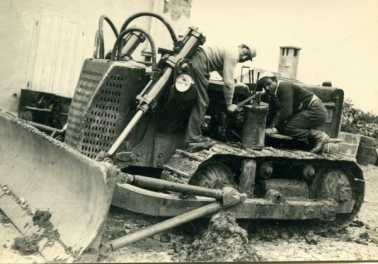 Фотоий: надувательство аграрные корабли HITACHI - FIAT ALLIS OM D7