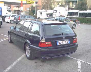 Фотоий: надувательство автомобили BMW - Série 3 Touring