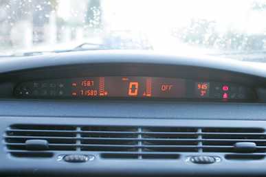 Фотоий: надувательство автомобили RENAULT - Espace