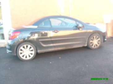 Фотоий: надувательство автомобили PEUGEOT - 207 CC