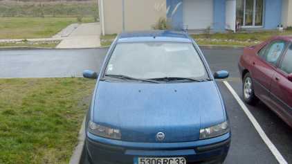 Фотоий: надувательство автомобили FIAT - Punto