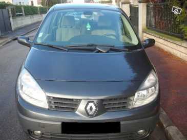 Фотоий: надувательство автомобили RENAULT - Scenic