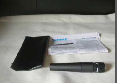Фотоий: надувательство вспомогательное оборудование и влияния SHURE SM 57 - SHURE SM 57