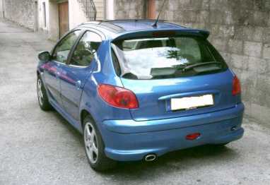Фотоий: надувательство автомобили PEUGEOT - 206