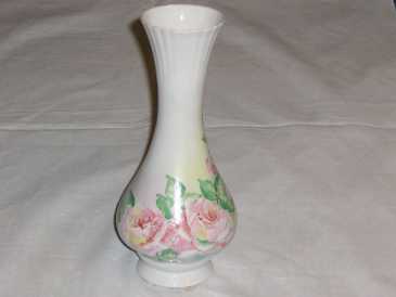 Фотоий: надувательство картины и чертежи VASO IN PORCELLANA DECORATO A MANO
