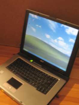 Фотоий: надувательство компьютеры офиса ACER - ACER