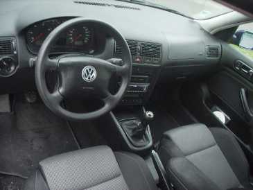 Фотоий: надувательство автомобили VOLKSWAGEN - Golf