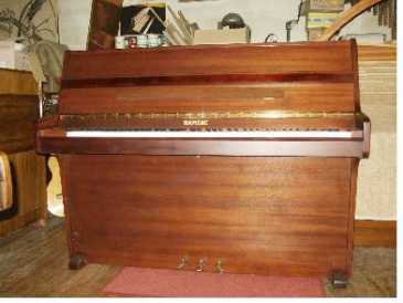 Фотоий: надувательство рояли и synthetizers RAMEAU - RAMEAU PARIS