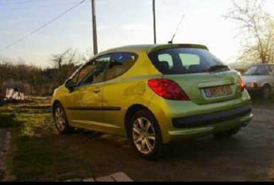 Фотоий: надувательство автомобили PEUGEOT - 207