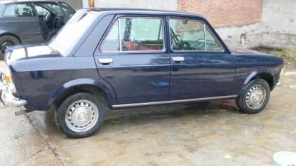Фотоий: надувательство автомобили FIAT - 128