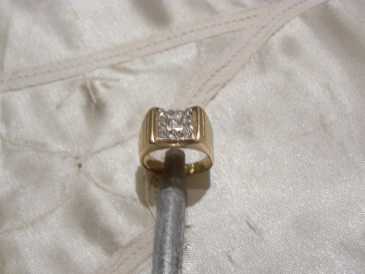 Фотоий: надувательство Jewels люди - BAGUE - BAGUE