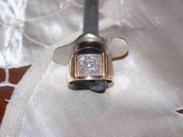 Фотоий: надувательство Jewels люди - BAGUE - BAGUE
