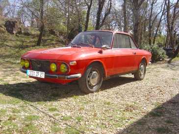 Фотоий: надувательство автомобили LANCIA - Coupé