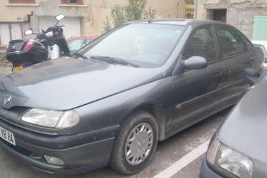 Фотоий: надувательство автомобили RENAULT - Laguna