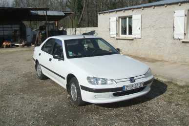 Фотоий: надувательство автомобили PEUGEOT - 406