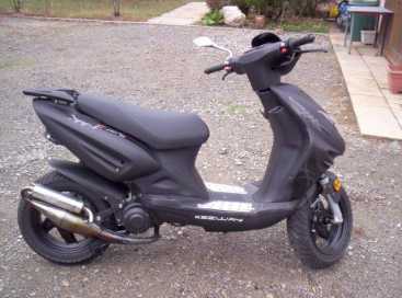 Фотоий: надувательство Scooters 50 cc - KEEWAY - FACT_50