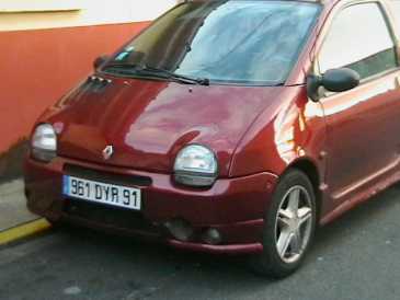 Фотоий: надувательство автомобили RENAULT - Twingo