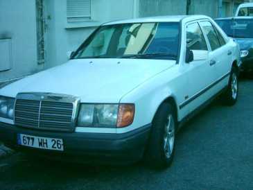 Фотоий: надувательство автомобили MERCEDES - 250