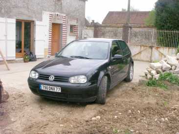 Фотоий: надувательство автомобили VOLKSWAGEN - Golf