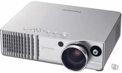 Фотоий: надувательство репроектор PANASONIC - PTAE 700 HD READY