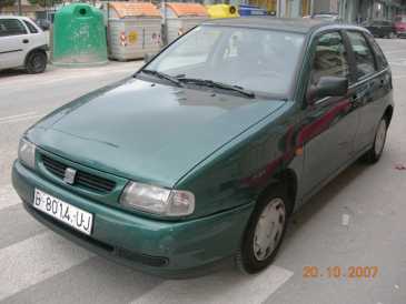 Фотоий: надувательство автомобили SEAT - Ibiza