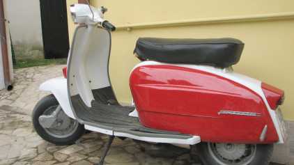 Фотоий: надувательство Scooters 125 cc - INOCENTI LAMBRETTA - LAMBRETTA LI III SERIE DEL 1962