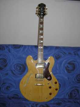Фотоий: надувательство гитары и другие аппаратуры шнура EPIPHONE - EPIPHONE SHERATON II