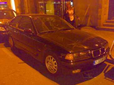 Фотоий: надувательство автомобили BMW - Série 3 Compact