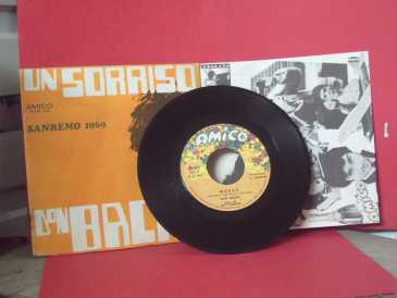 Фотоий: надувательство 45 rpm UN SORRISO - DON BACKY