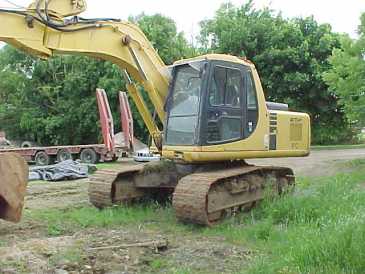 Фотоий: надувательство машины KOMATSU - PC160LC6