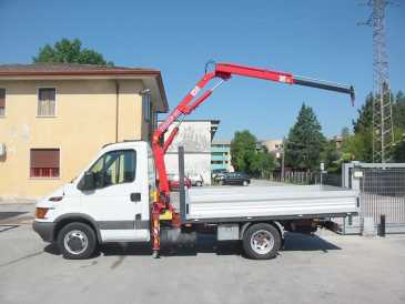 Фотоий: надувательство тележки и общие назначения IVECO - IVECO DALY 35 C 9