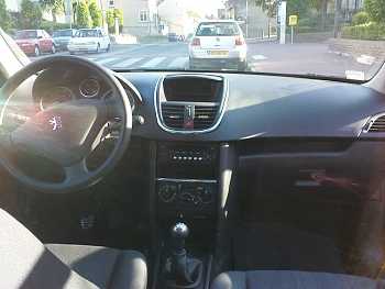 Фотоий: надувательство автомобили PEUGEOT - 206 CC