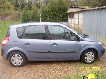Фотоий: надувательство автомобили RENAULT - Scenic