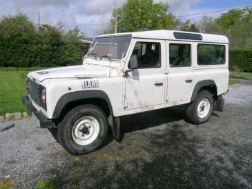 Фотоий: надувательство автомобили LAND ROVER - Defender