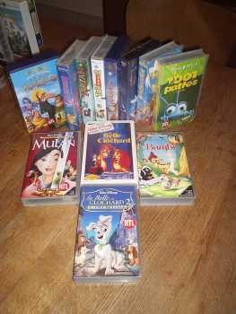 Фотоий: надувательство 12 VHS BAMBI-ARISTOCHATS-BELLE ET LE CLOCHARS ECT... - WALT DISNEY