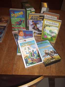 Фотоий: надувательство 11 VHS SPIDERMAN-EXCALIBUR-CONTES DE GRIMM-FRANKLIN-ETC..